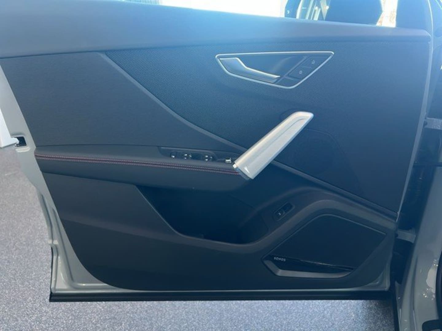 Bild über Audi Q2 S line 40 TFSI quattro S tronic - für weitere Informationen kontaktieren Sie den Audi Partner