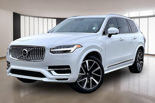 2022 Volvo XC90 Recharge Plug-In Hybrid