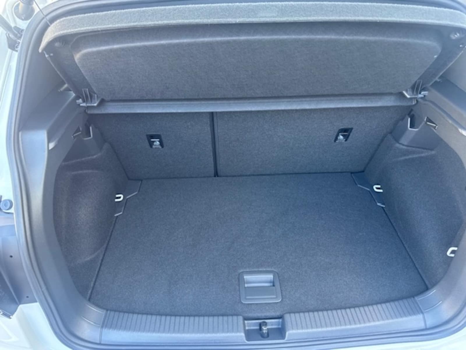 Volkswagen T-Cross – Bild 8