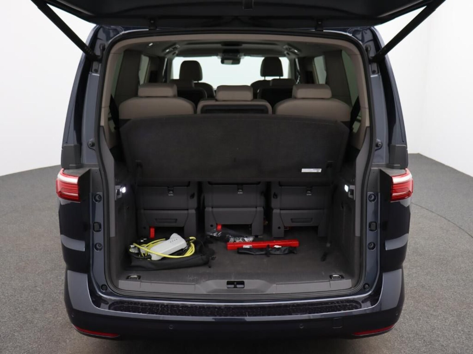 Volkswagen Multivan Langversion – Bild 10