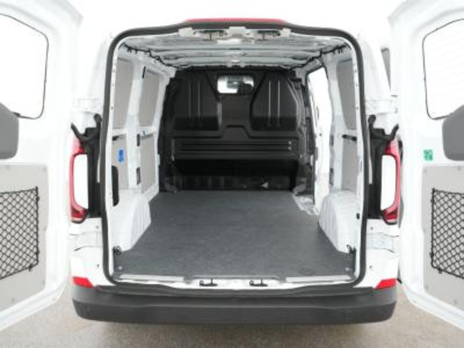Volkswagen Transporter Kasten kurzer Radstand