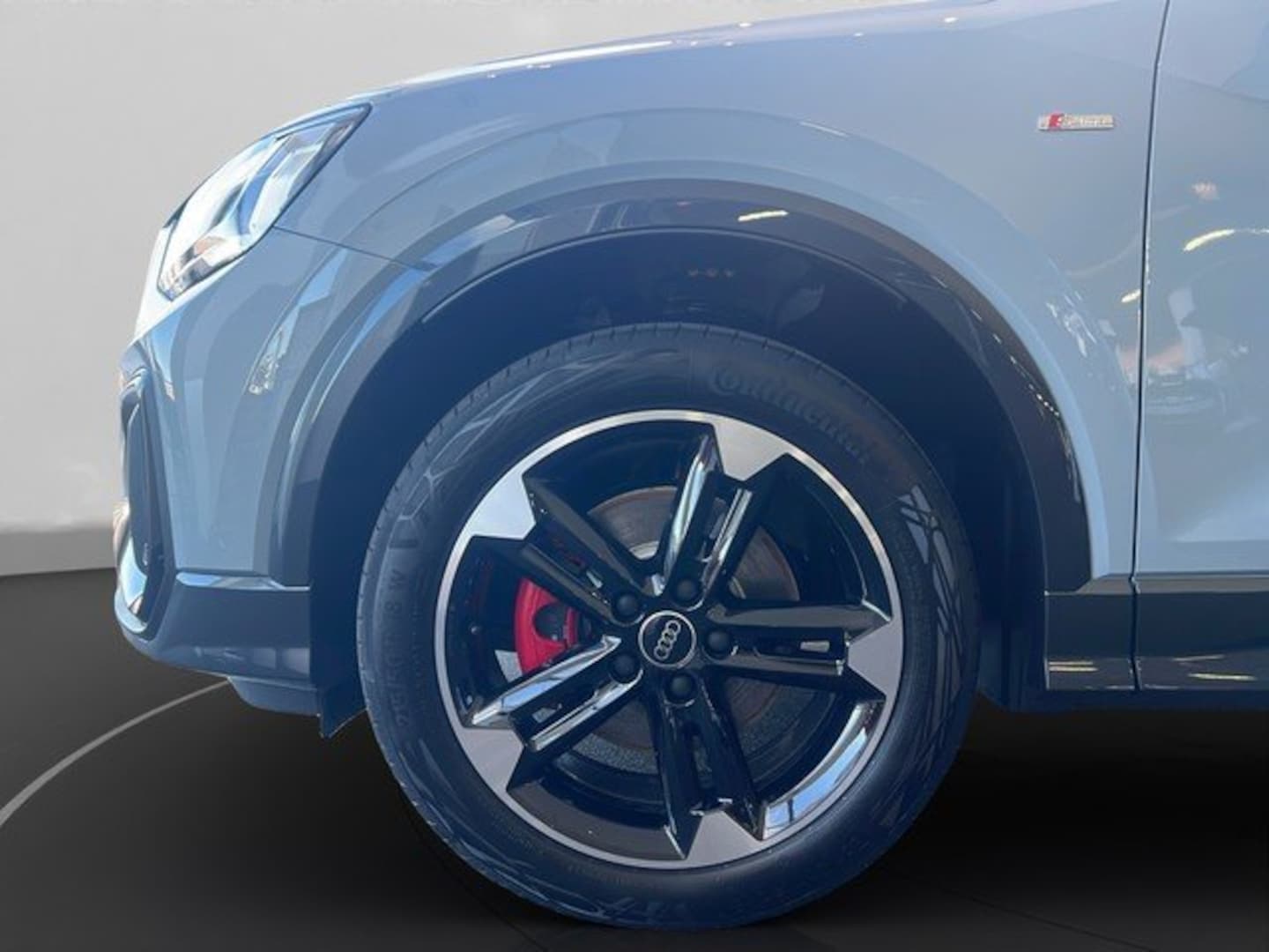 Bild über Audi Q2 S line 40 TFSI quattro S tronic - für weitere Informationen kontaktieren Sie den Audi Partner