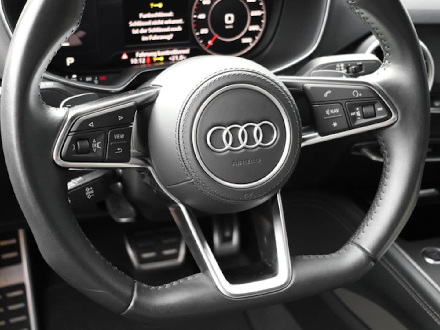 Bild über Audi TT Coupé 45 TFSI S tronic - für weitere Informationen kontaktieren Sie den Audi Partner