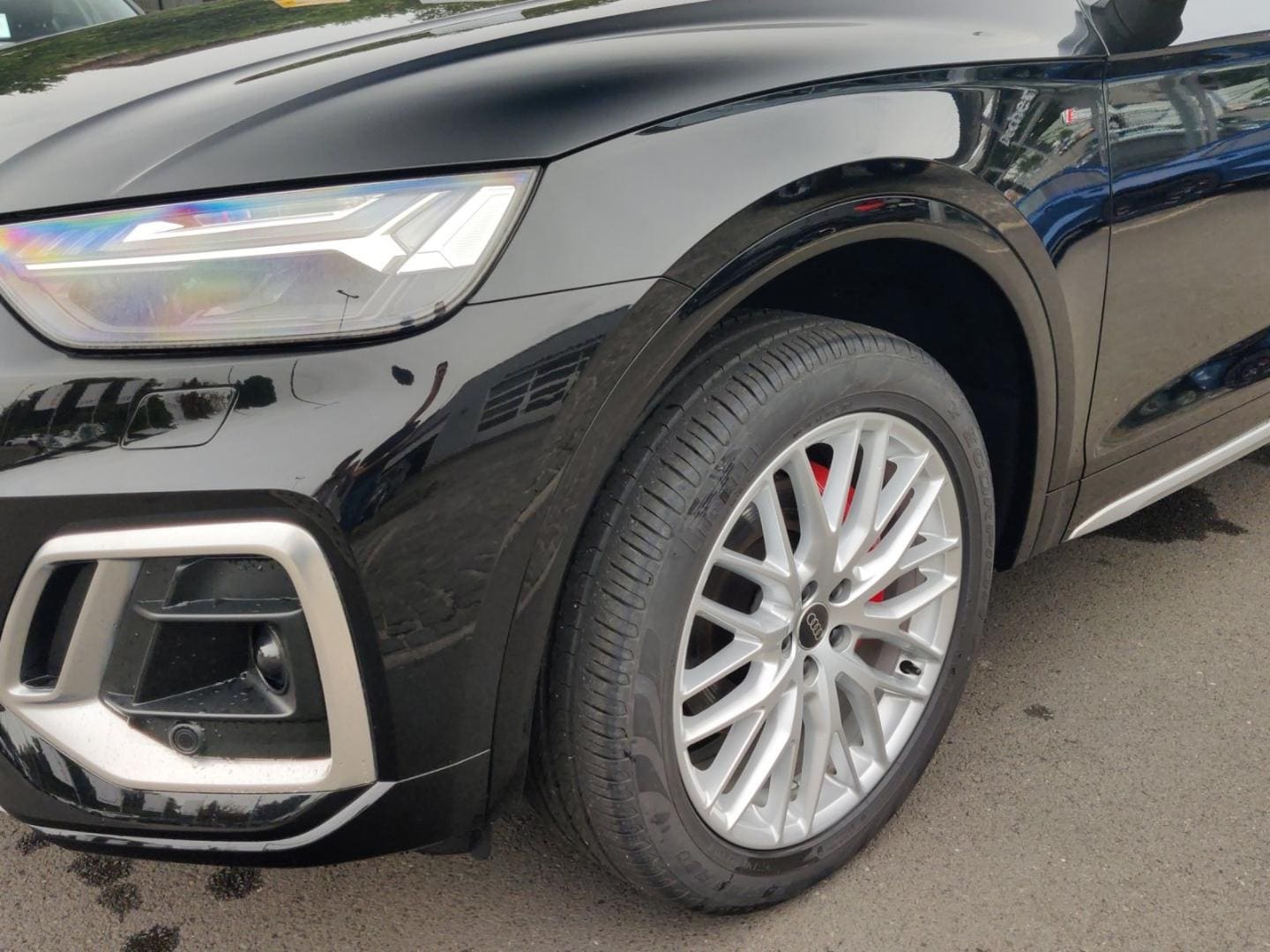 Bild über Audi Q5 Sportback 40 TDI quattro S tronic - für weitere Informationen kontaktieren Sie den Audi Partner