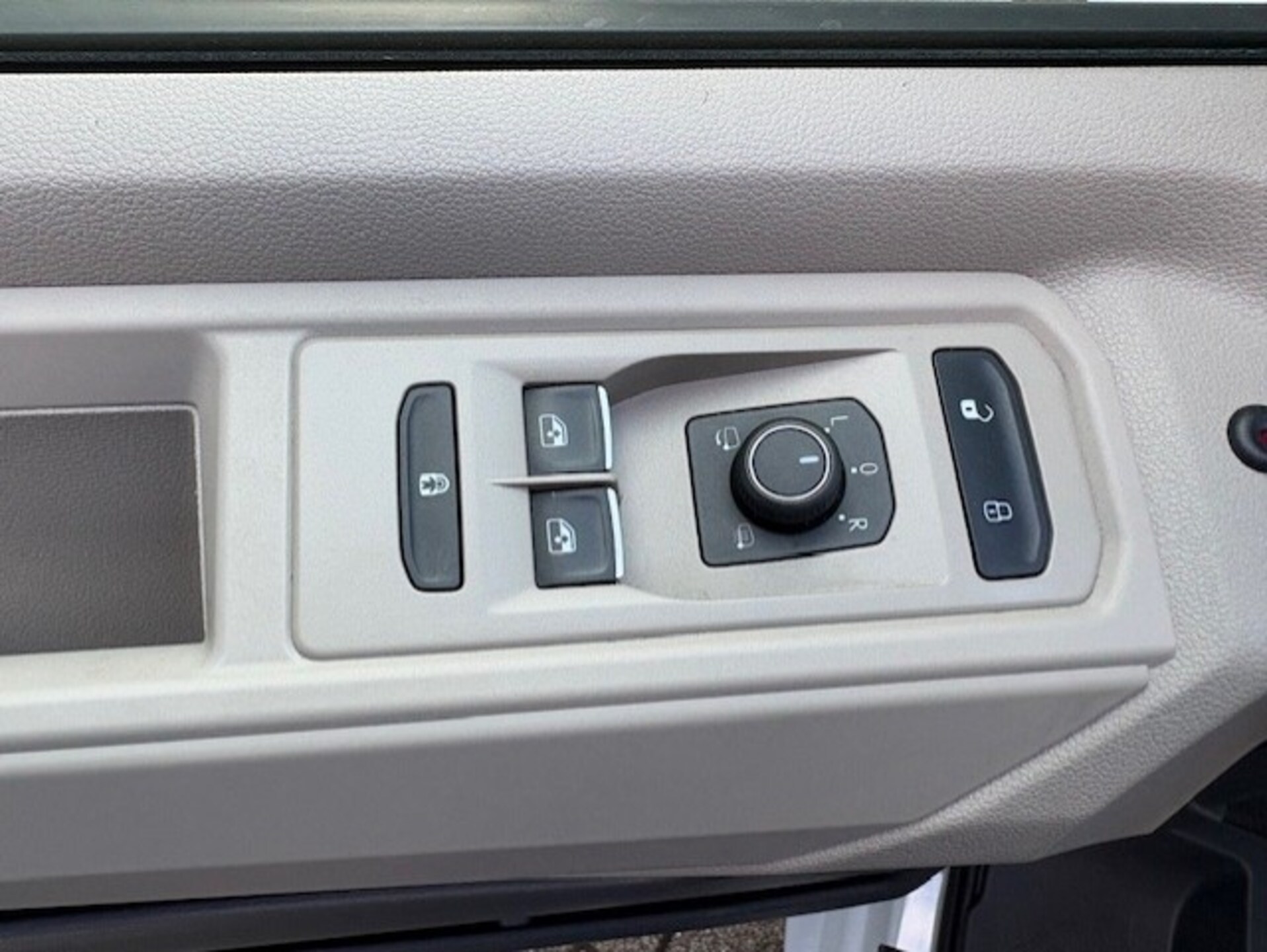 Volkswagen Multivan Life