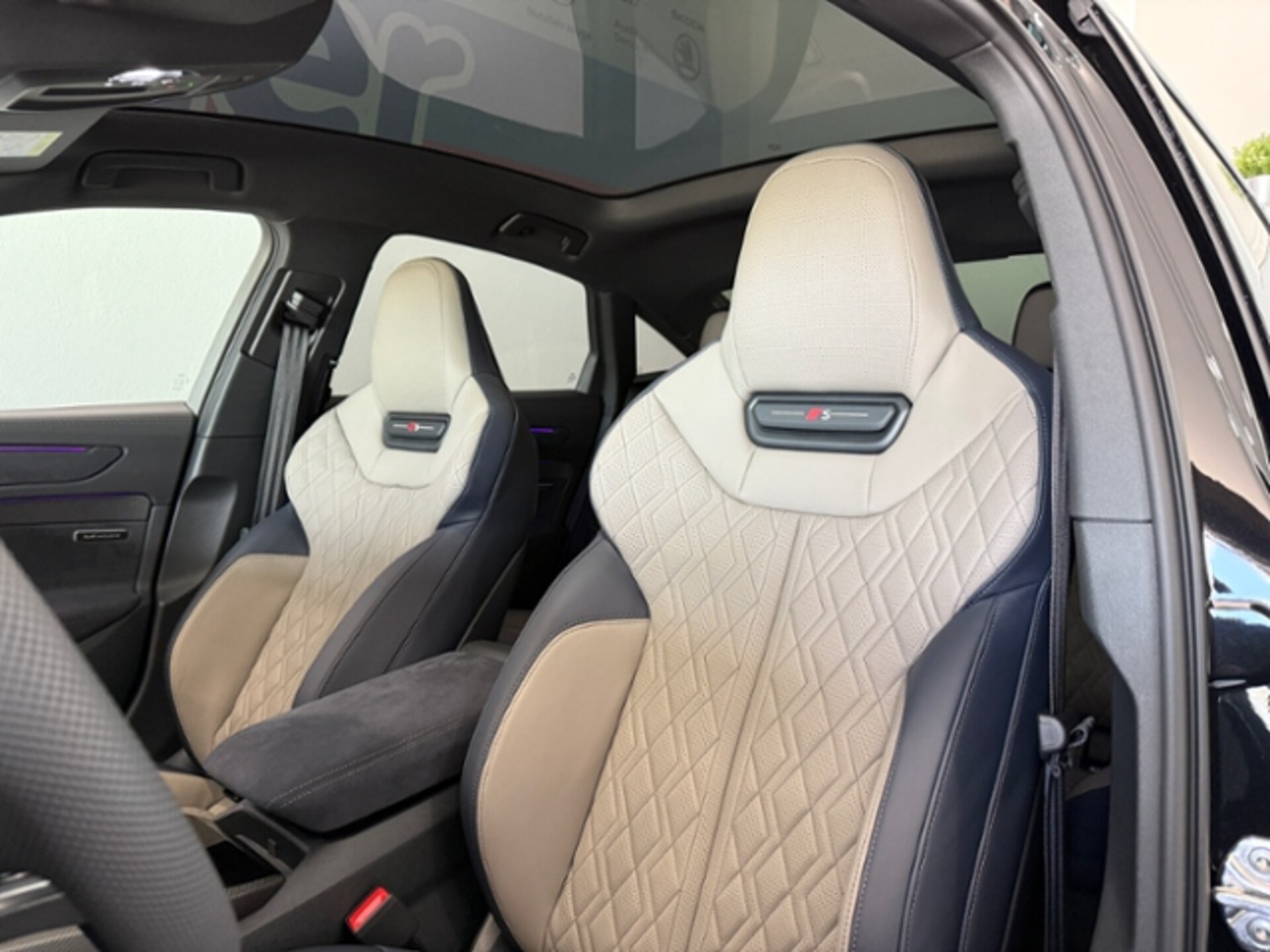 Audi A6 Limousine