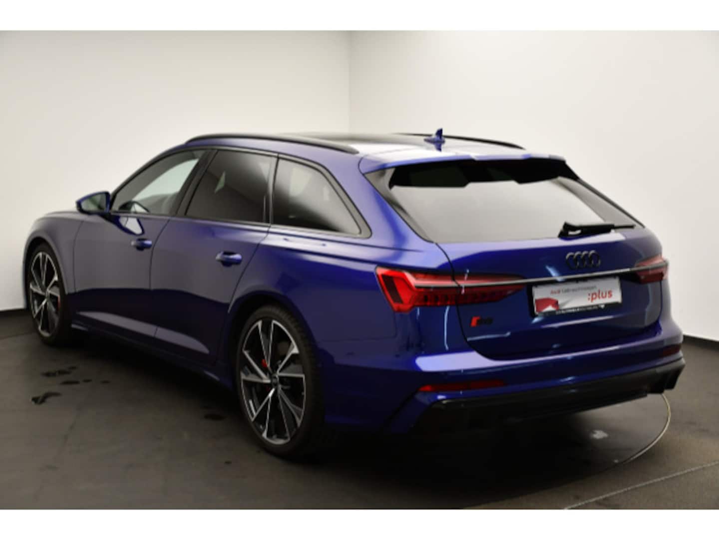 Bild über Audi S6 Avant TDI quattro tiptronic - für weitere Informationen kontaktieren Sie den Audi Partner