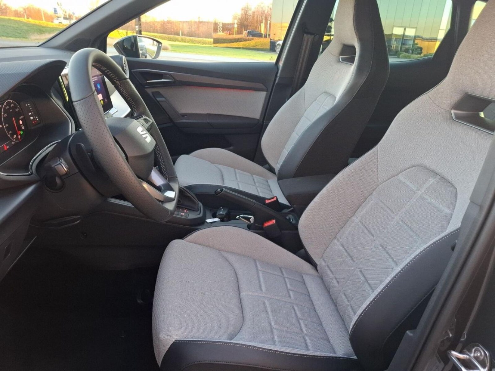 SEAT Arona – Bild 10