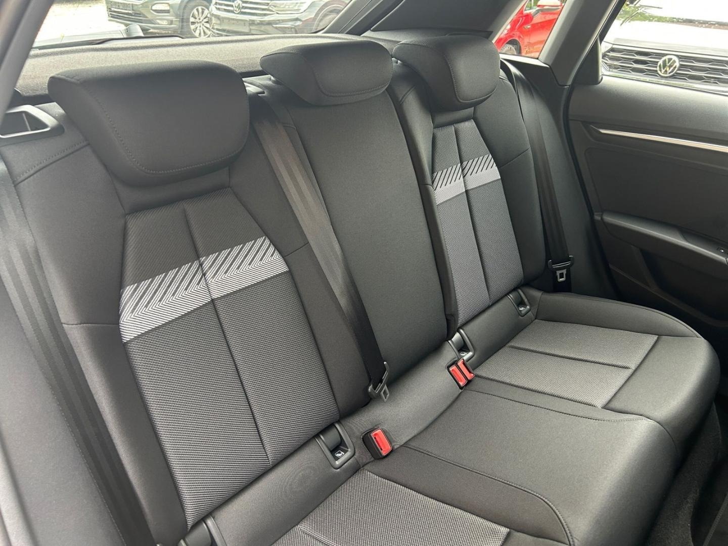 Bild über Audi A3 Sportback TFSI 110 kW S tronic - für weitere Informationen kontaktieren Sie den Audi Partner