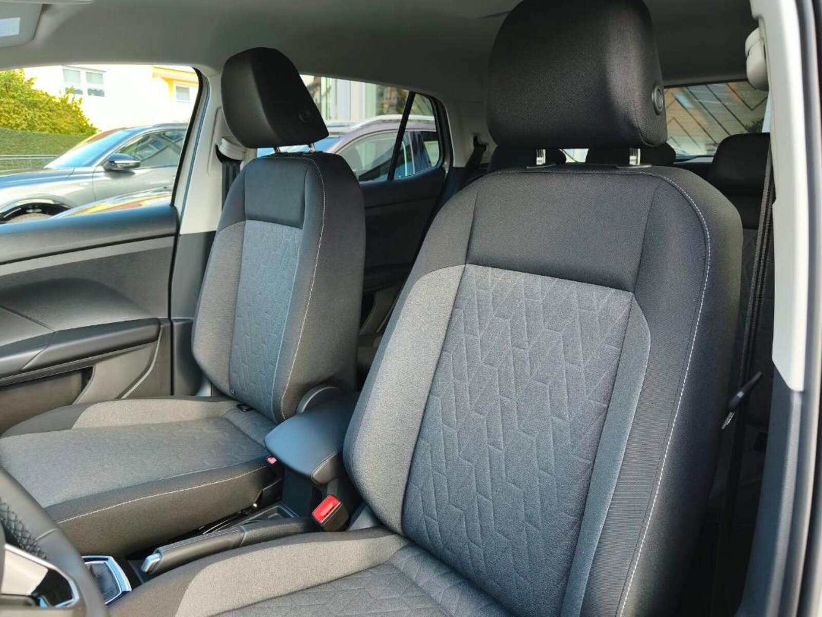 Volkswagen T-Cross – Bild 10