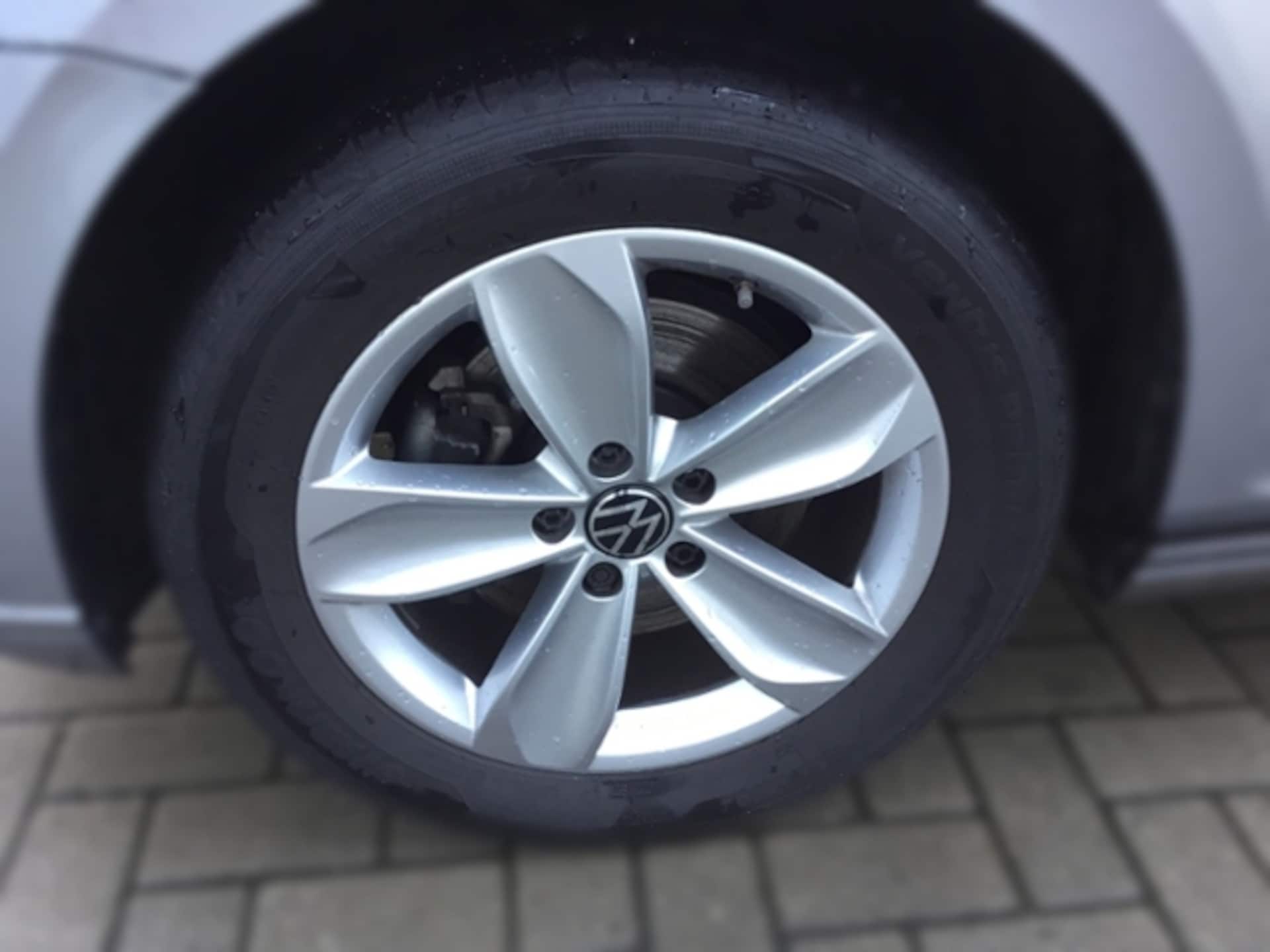 Volkswagen Passat Variant Conceptline