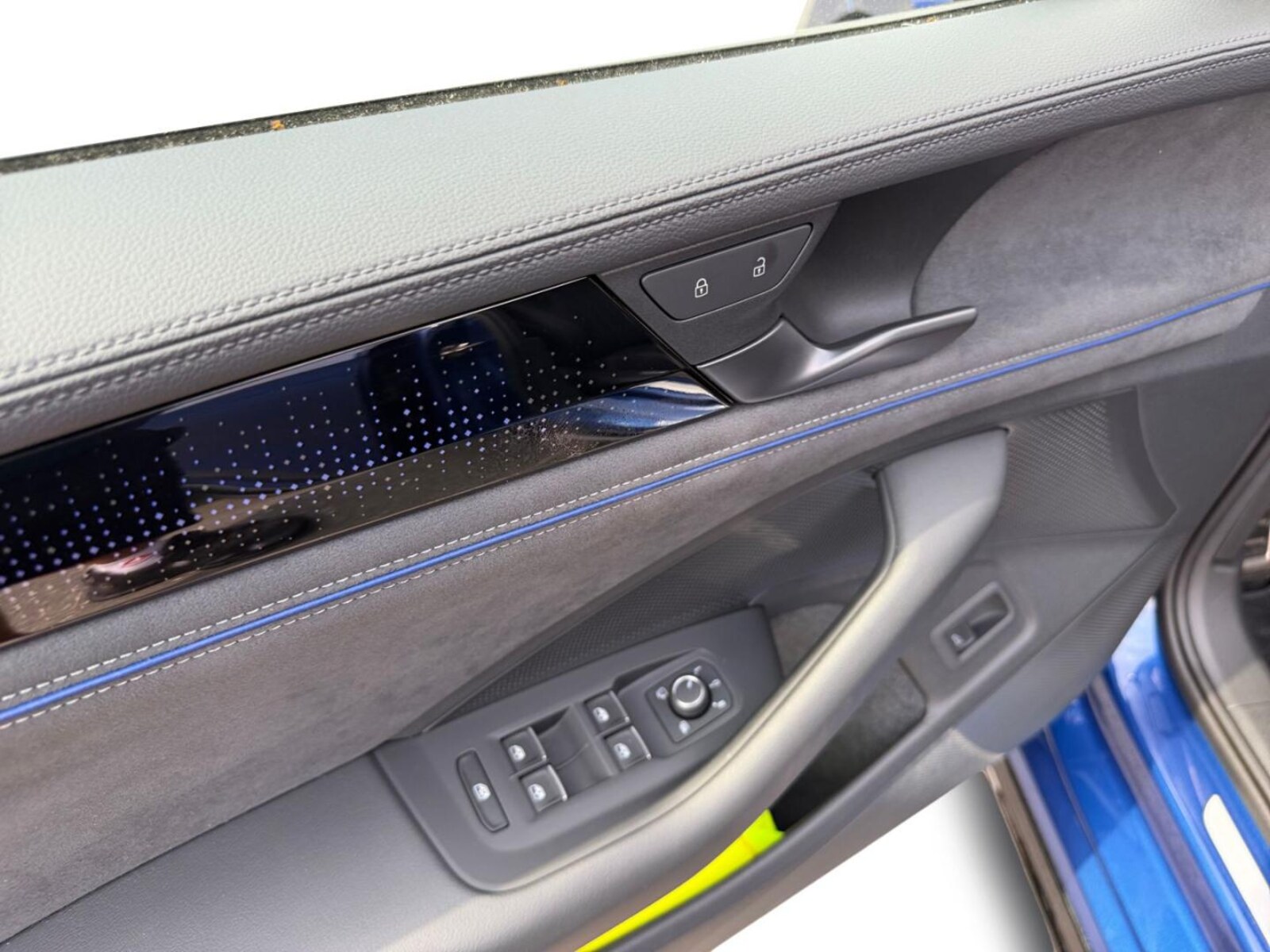 Volkswagen Passat – Bild 14