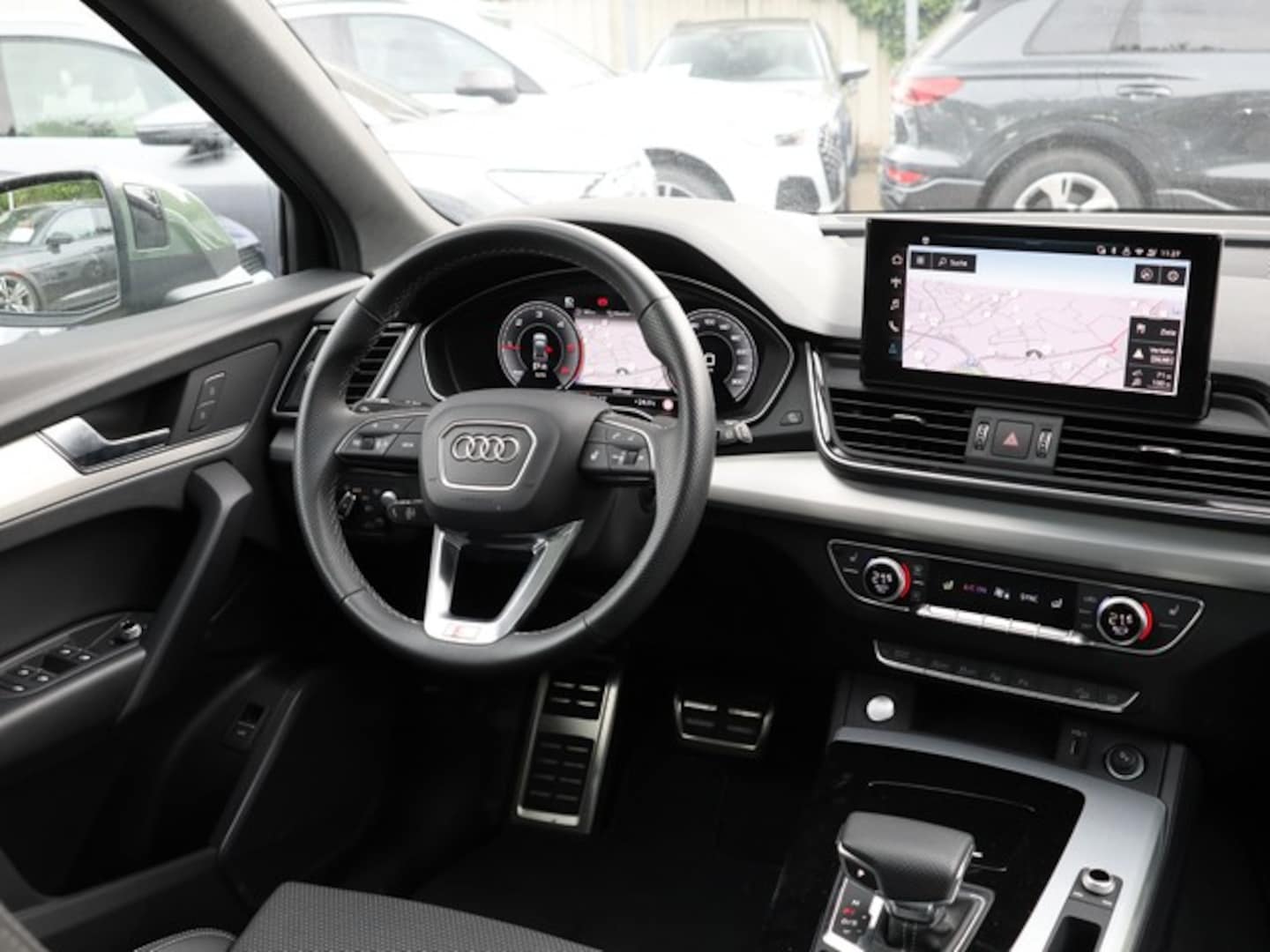 Bild über Audi Q5 Sportback 40 TDI quattro S tronic - für weitere Informationen kontaktieren Sie den Audi Partner