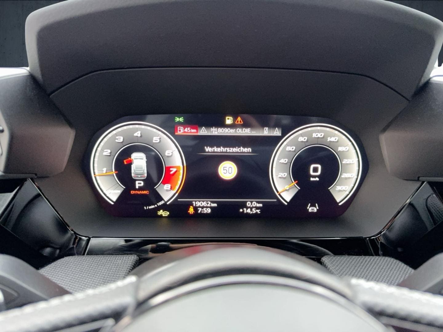 Bild über Audi S3 Sportback TFSI quattro S tronic - für weitere Informationen kontaktieren Sie den Audi Partner
