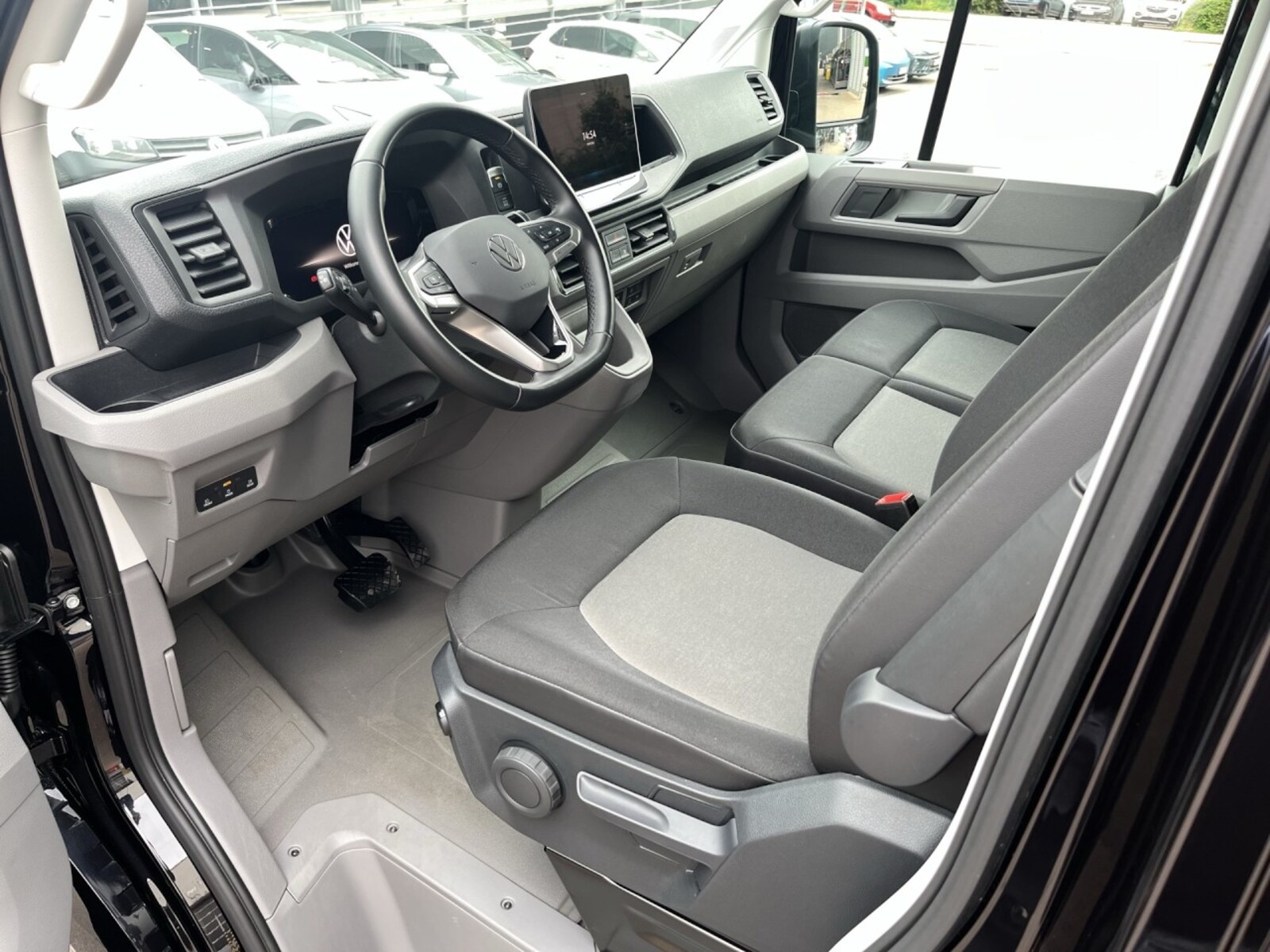 Volkswagen Crafter Kasten langer Radstand – Bild 6