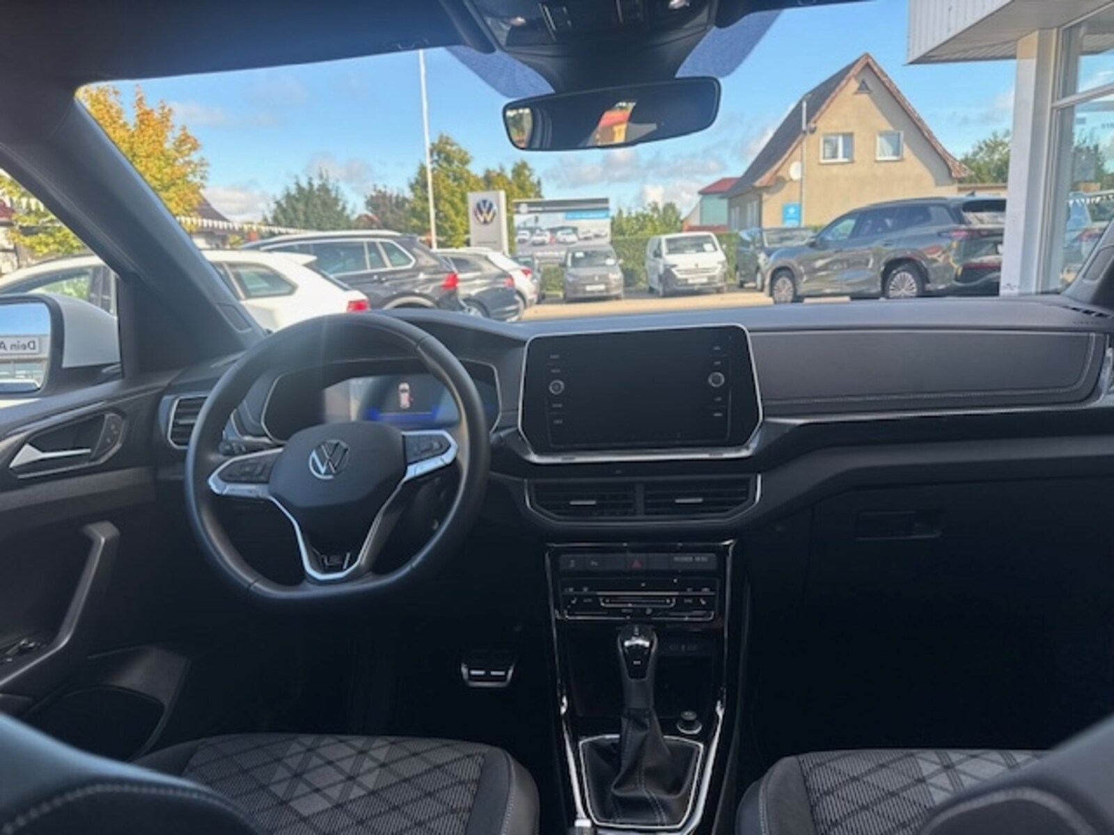 Volkswagen T-Cross – Bild 12