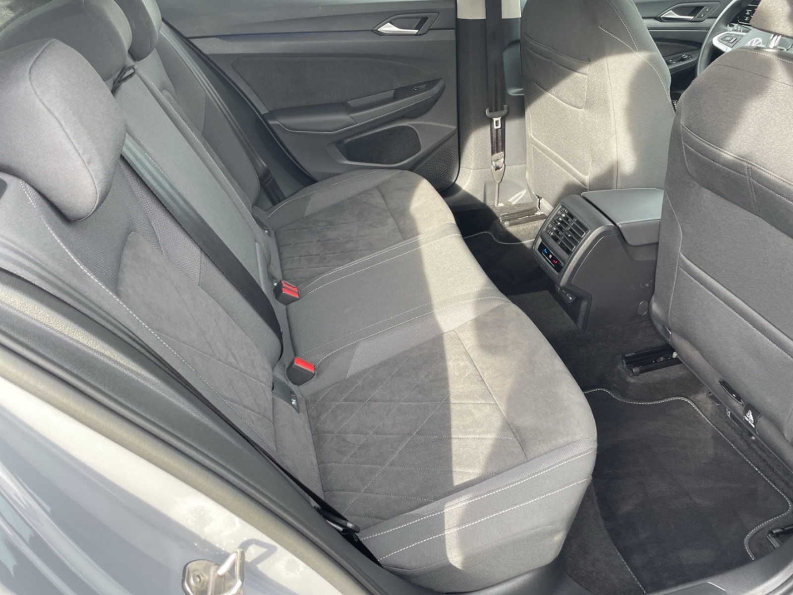 Volkswagen Golf – Bild 8