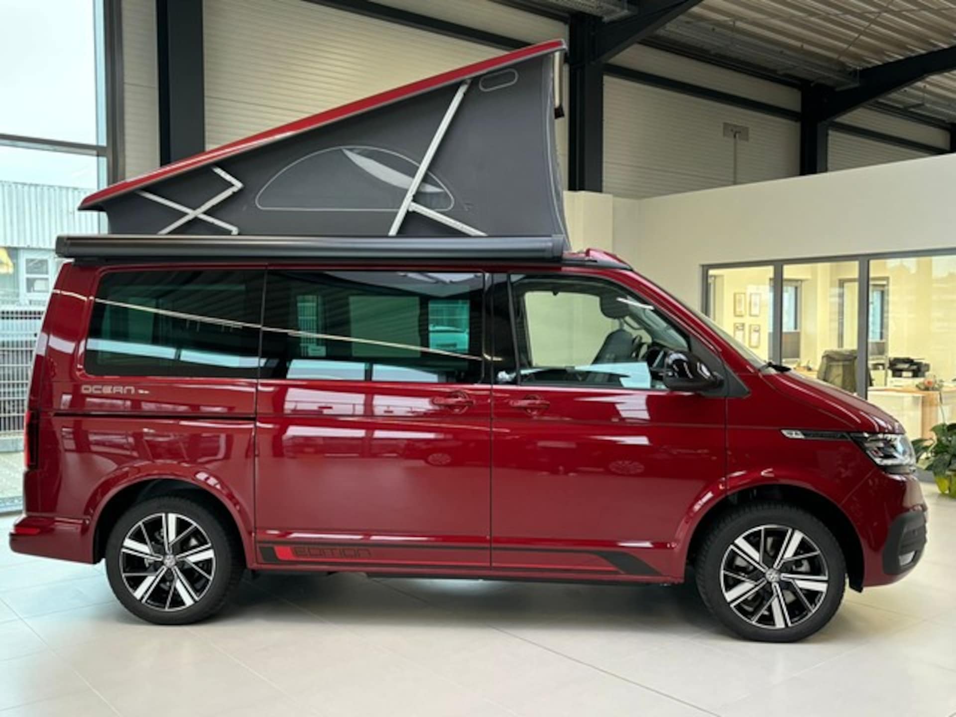 Volkswagen T6.1 California Ocean