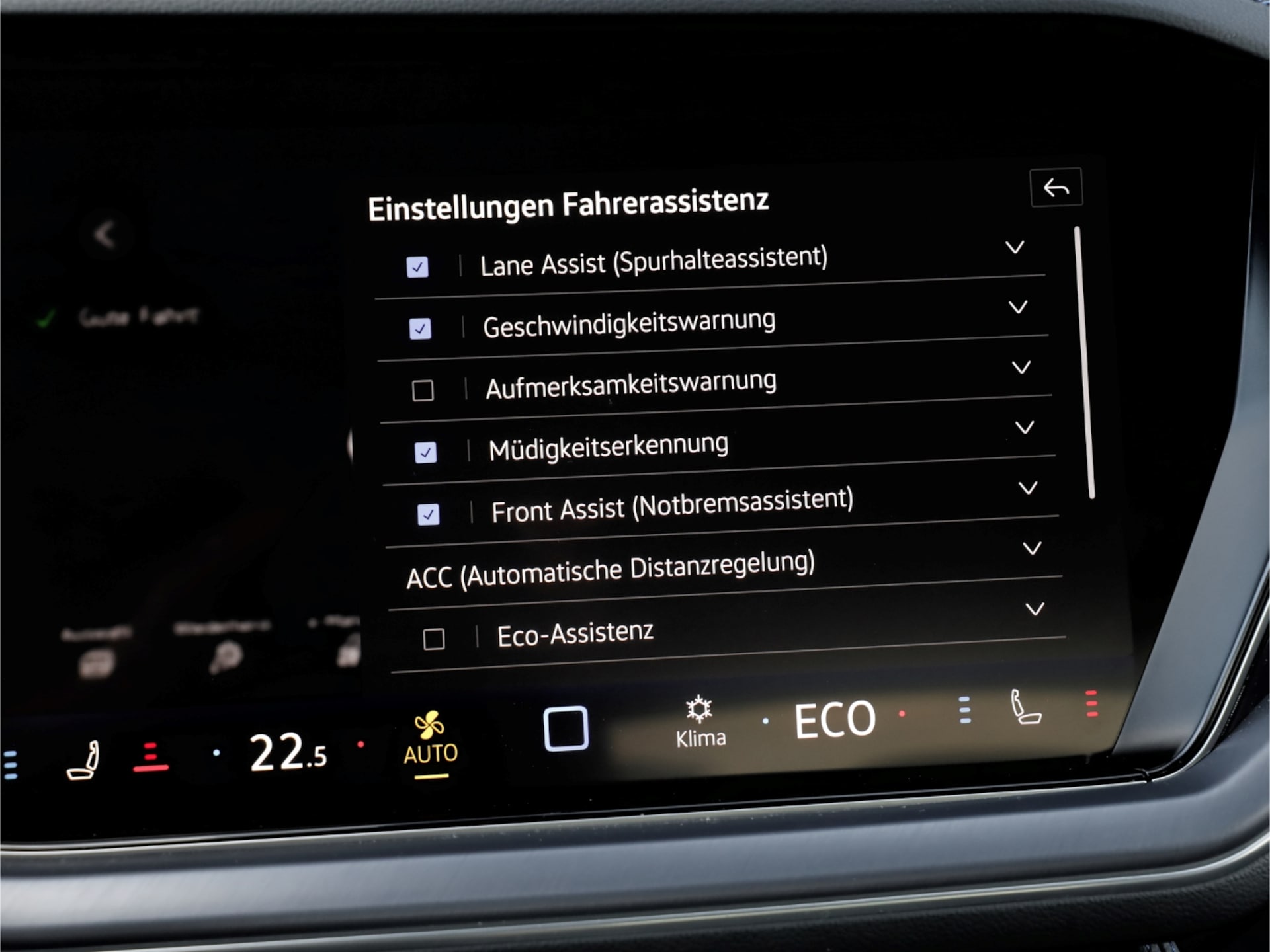 Volkswagen Touareg R