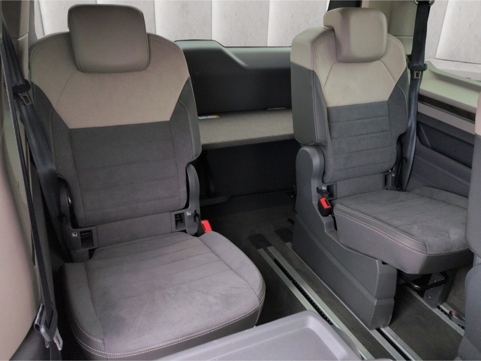 Volkswagen Multivan – Bild 10