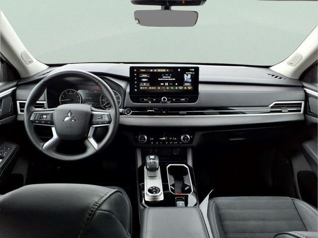 2025 Mitsubishi Outlander