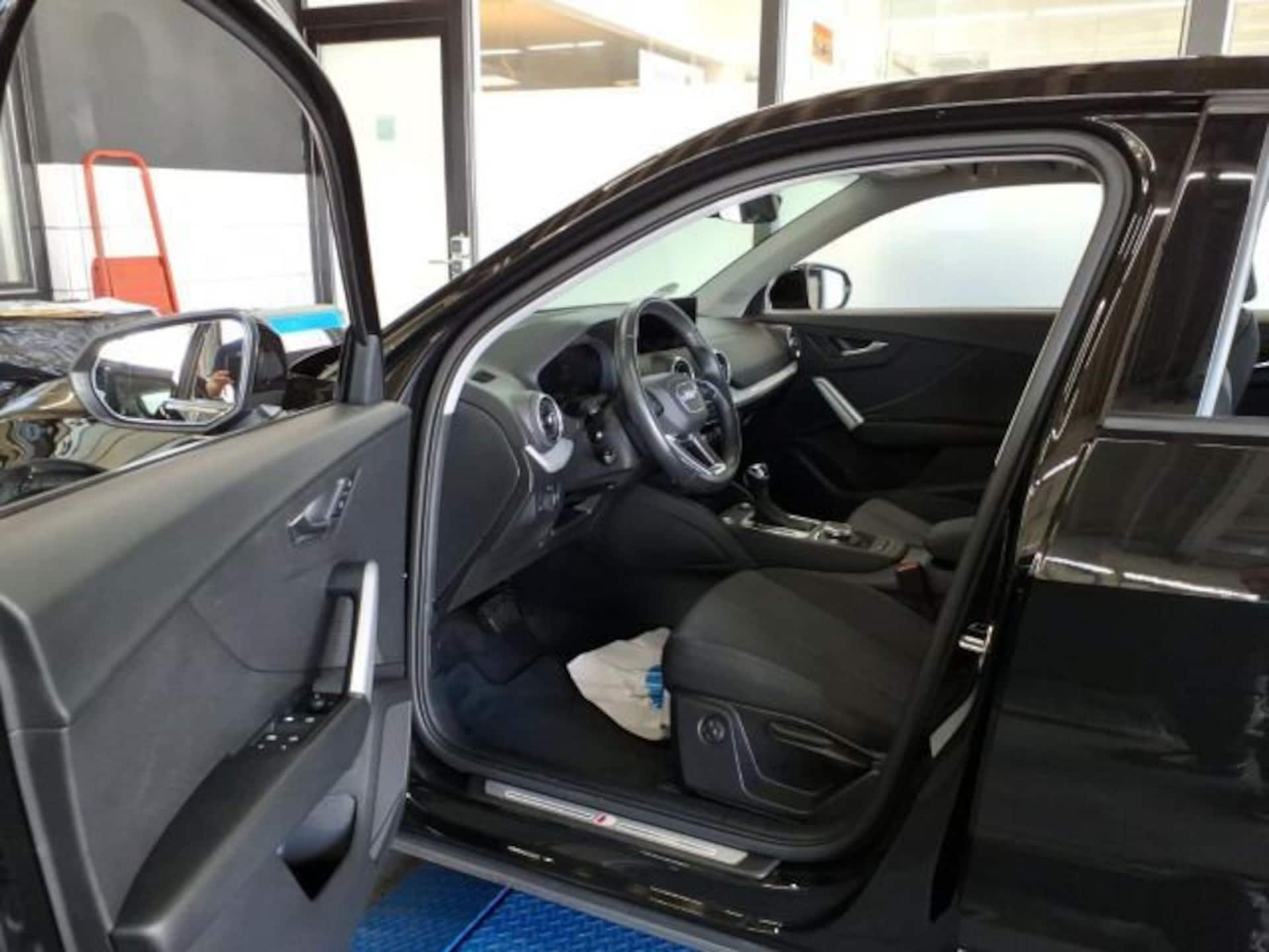Audi Q2 S line