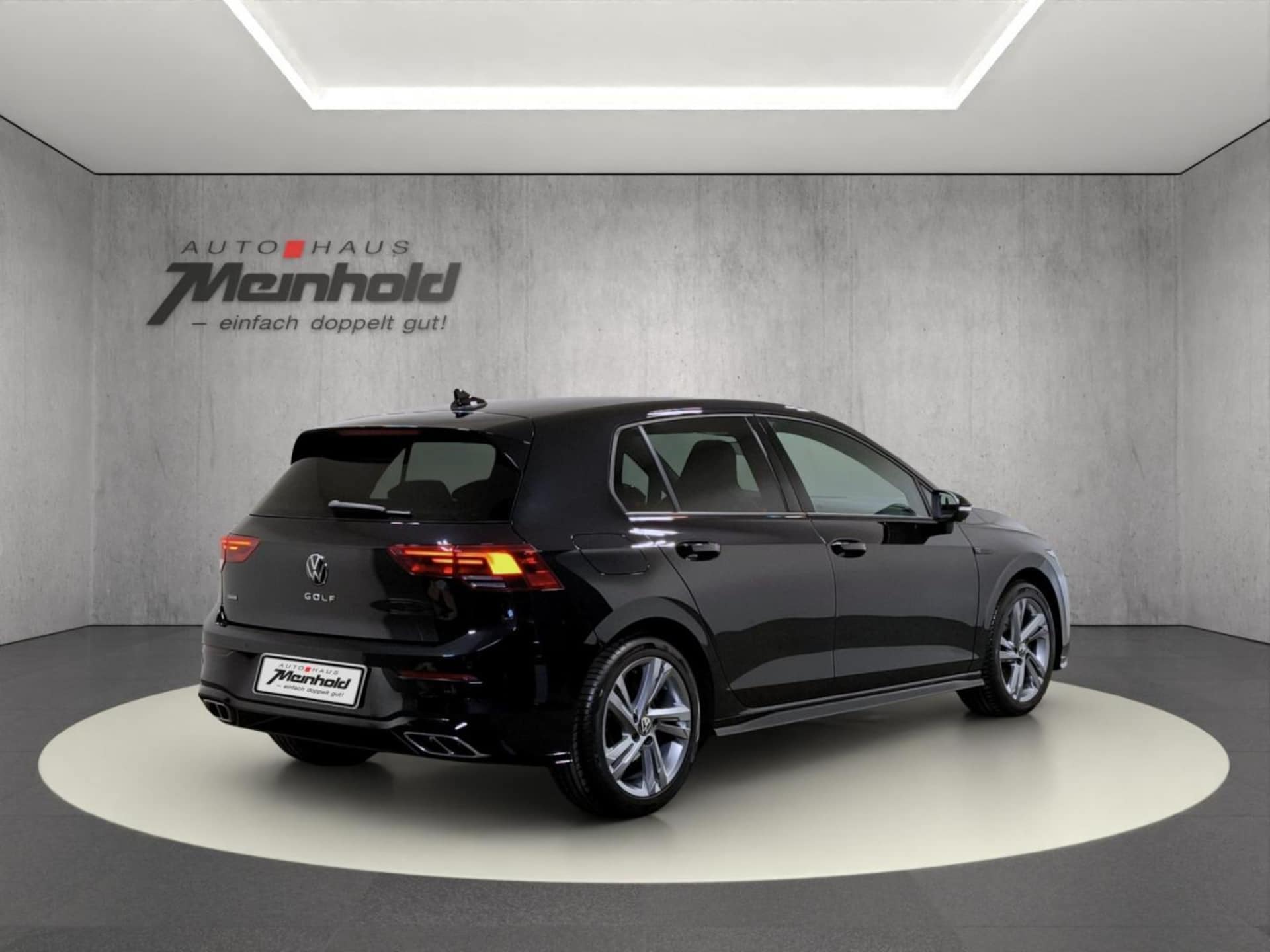 Volkswagen Golf R-Line