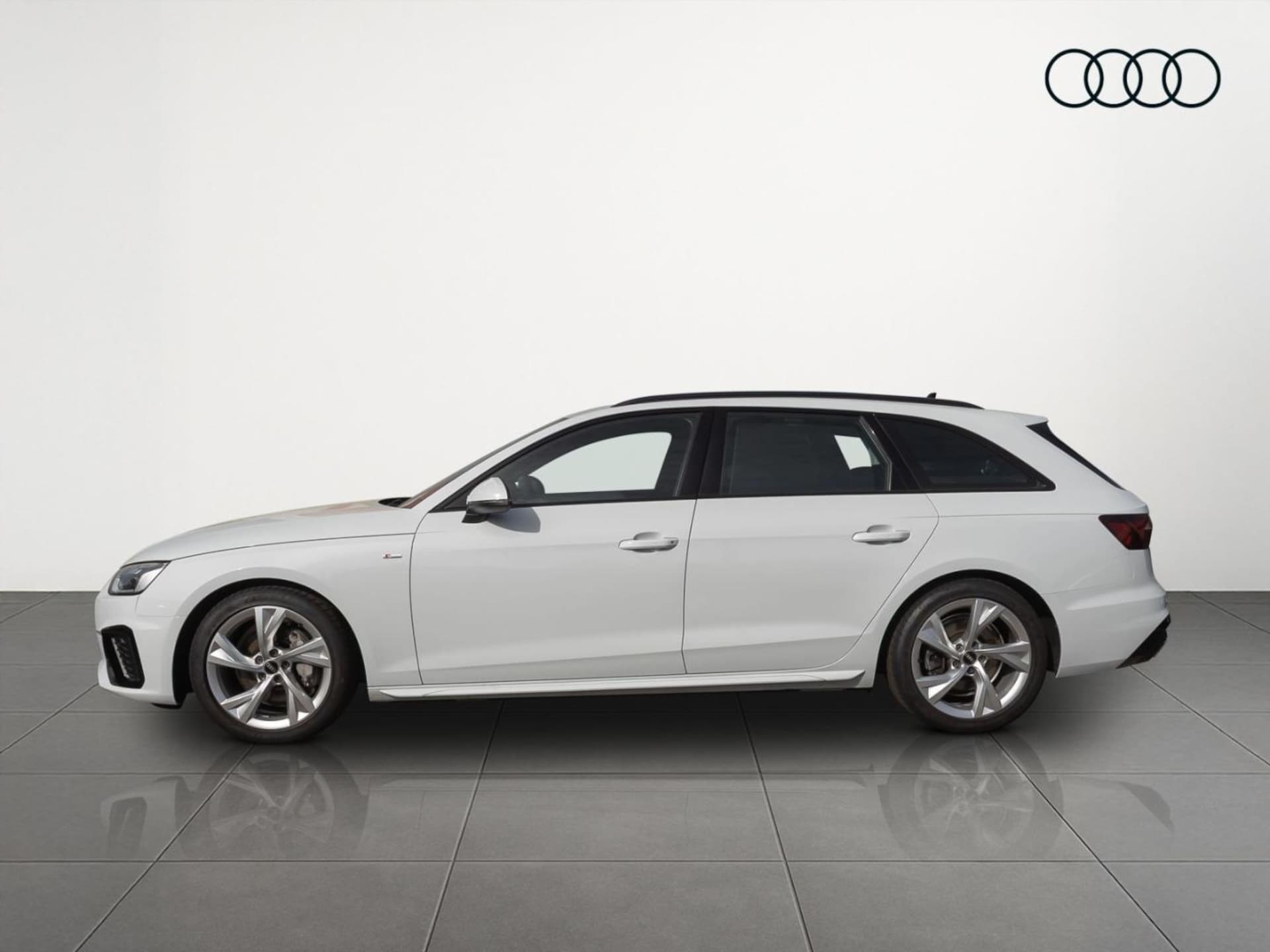 Audi A4 Avant S line