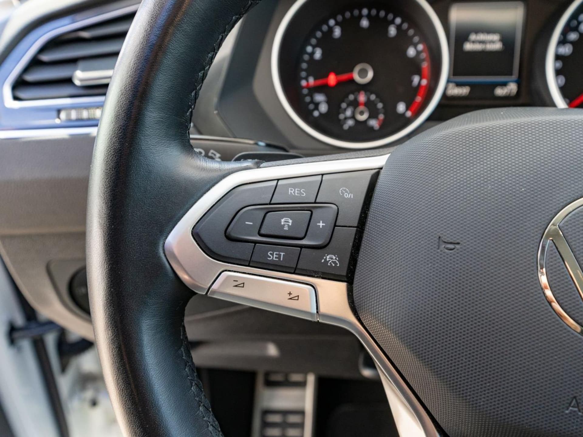 Volkswagen Tiguan Active