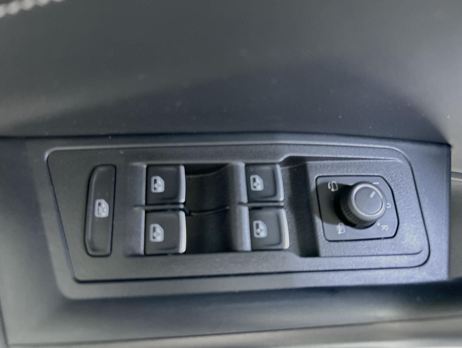 Volkswagen T-Roc – Bild 13