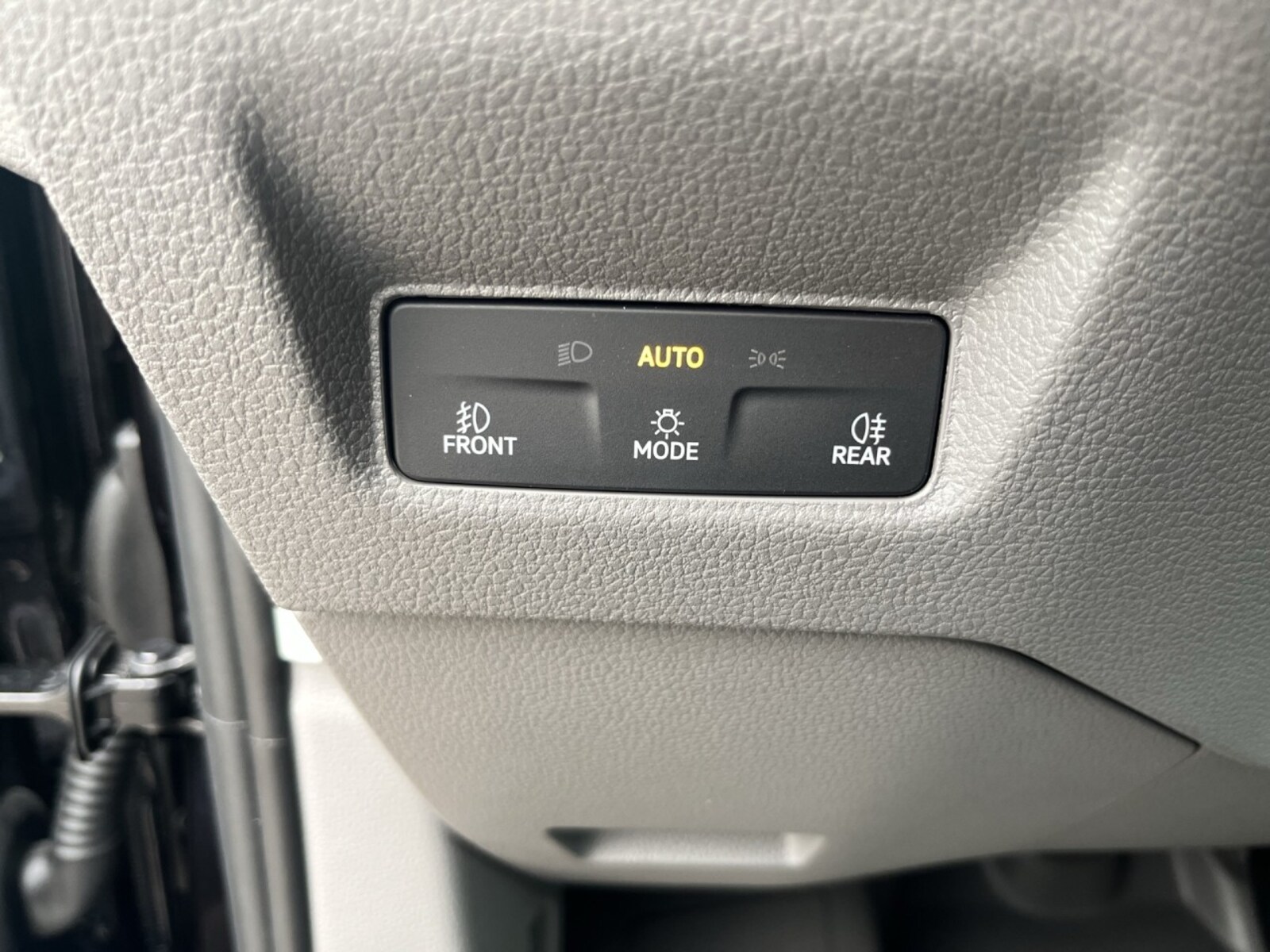 Volkswagen Crafter Kasten langer Radstand – Bild 8