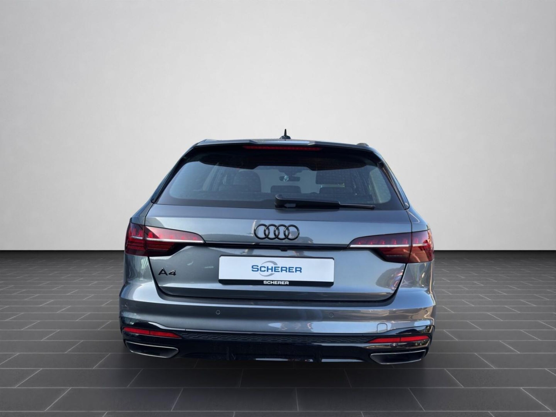 Audi A4 Avant S line
