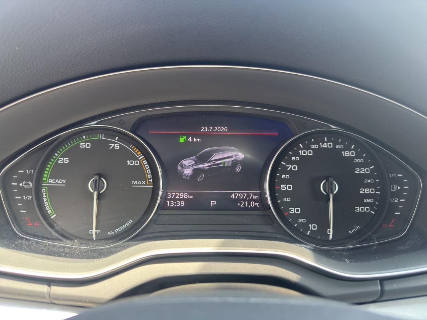 Bild über Audi Q5 TFSI e 50 TFSI e quattro S tronic - für weitere Informationen kontaktieren Sie den Audi Partner