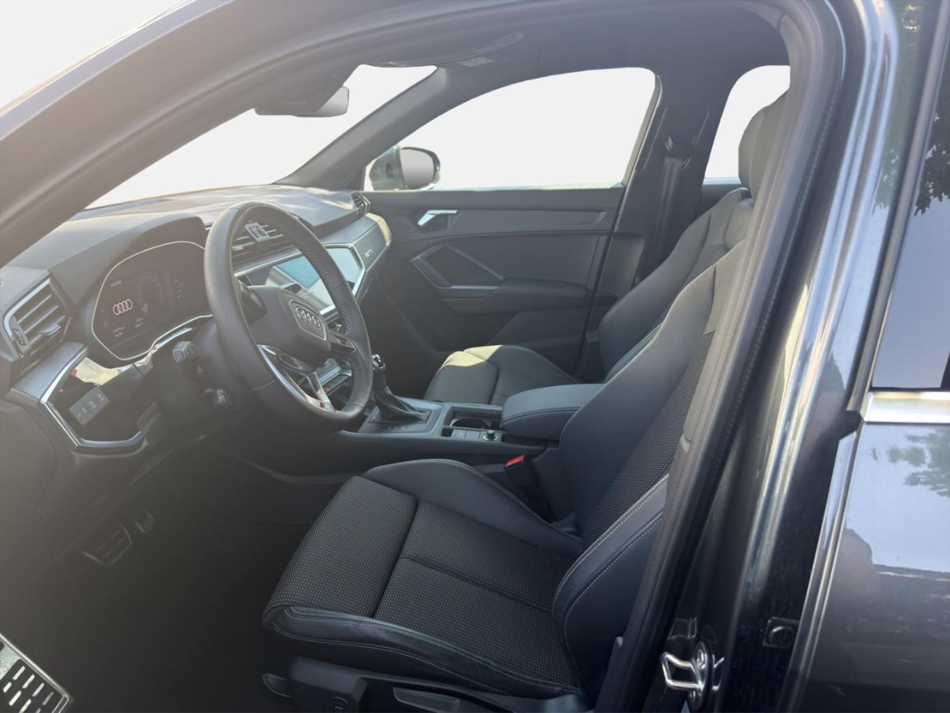Audi Q3 Sportback S line