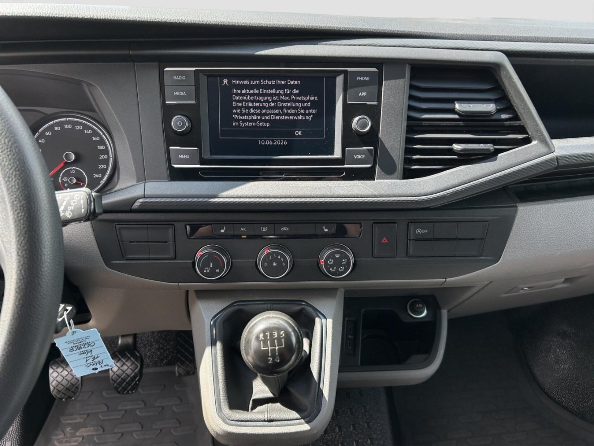 Volkswagen T6.1 Transporter Kasten langer Radstand