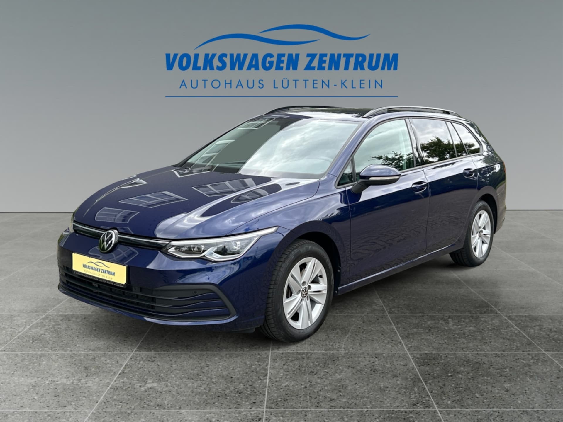 Volkswagen Golf Variant Life