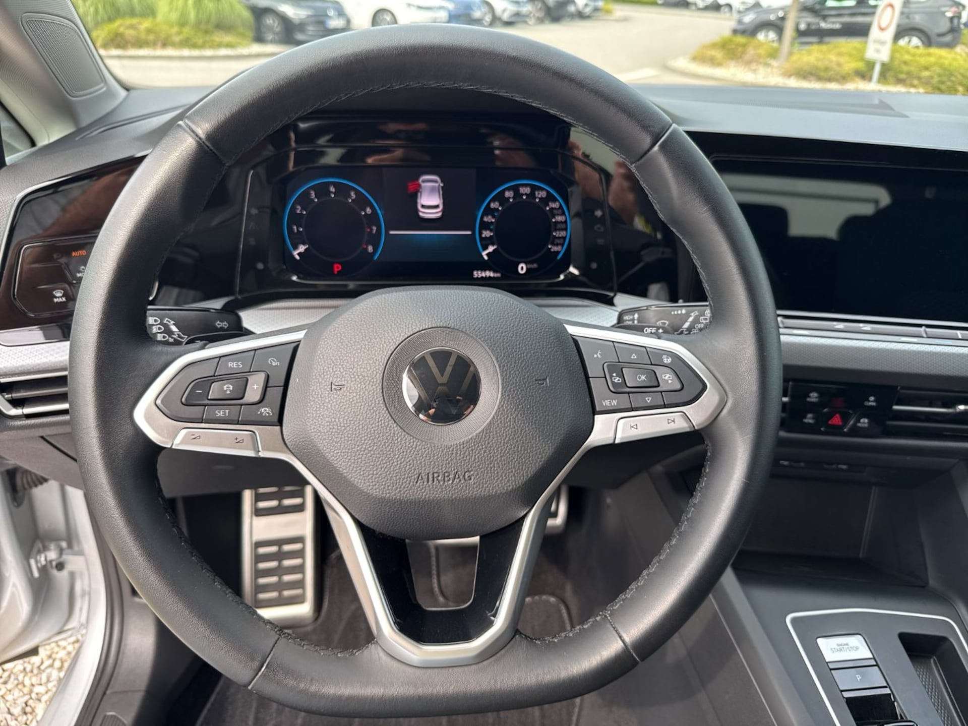 Volkswagen Golf Life