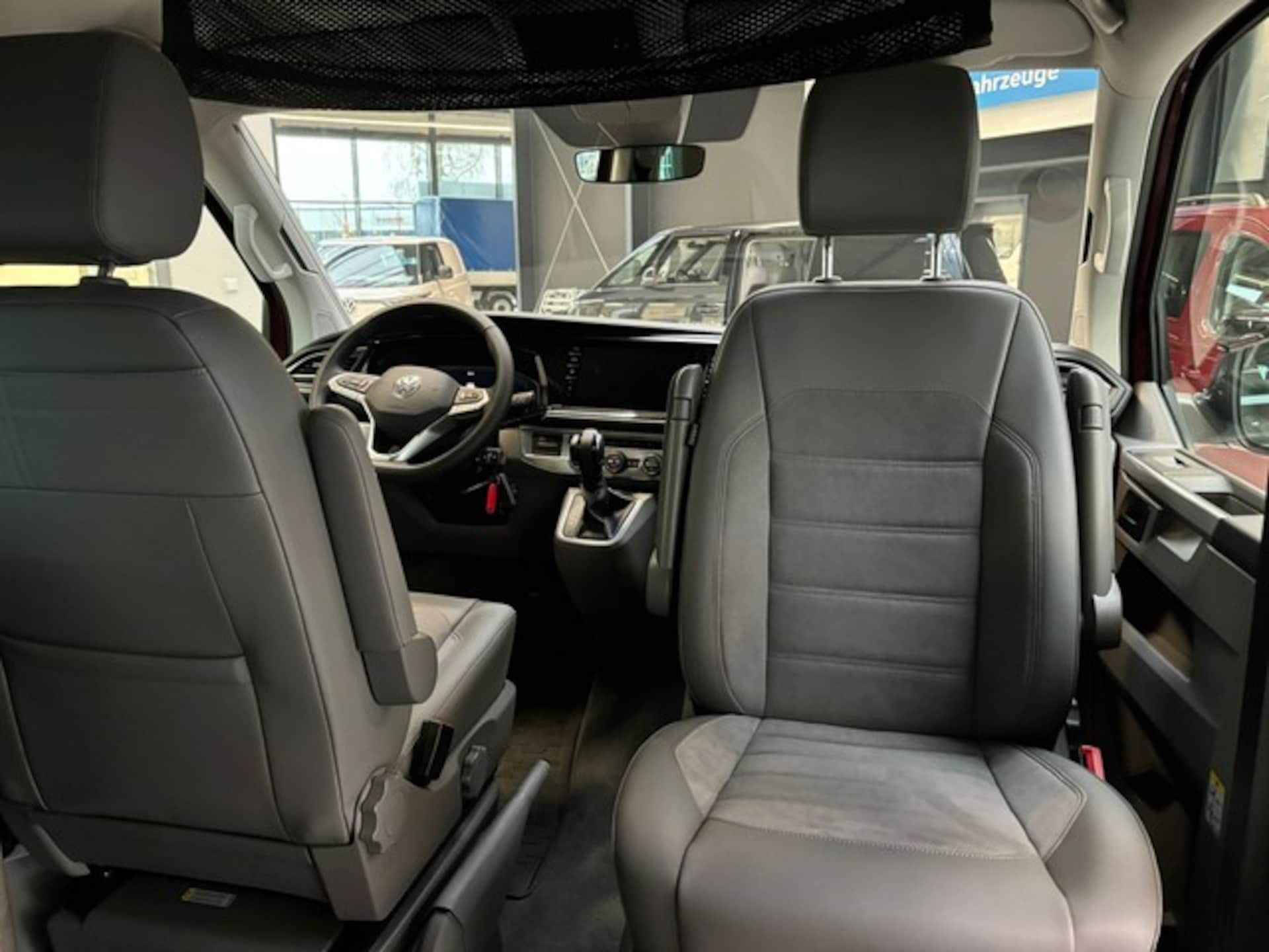 Volkswagen T6.1 California Ocean