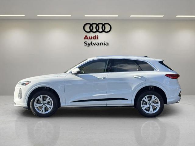 2025 Audi Q5 Premium - Photo 5