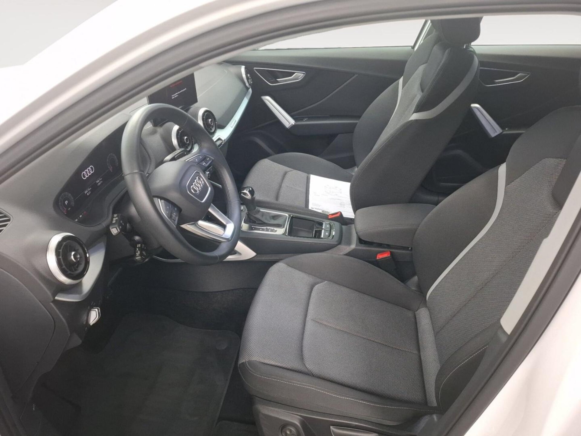 Audi Q2 S line