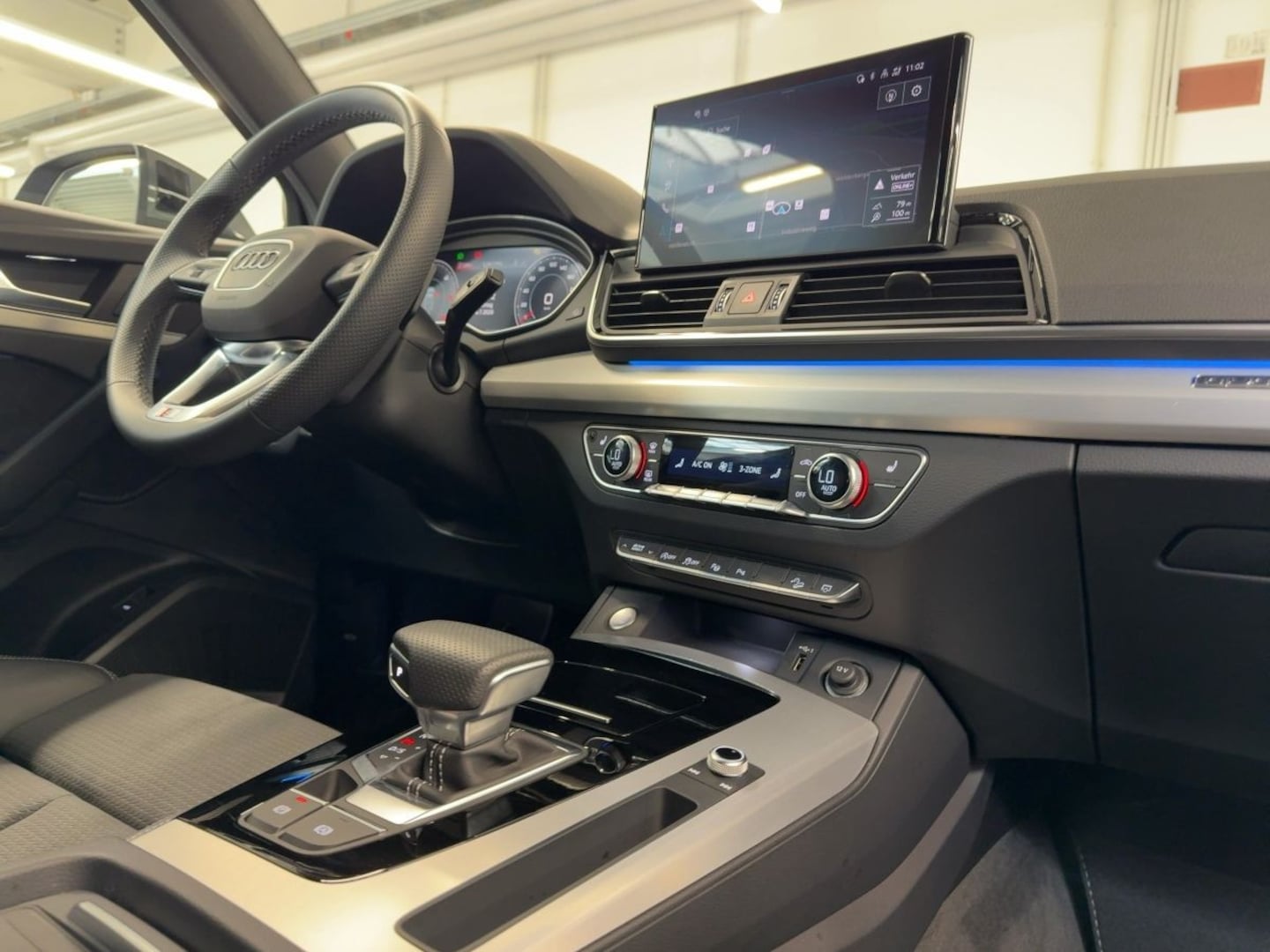 Bild über Audi Q5 40 TDI quattro 150 kW S tronic - für weitere Informationen kontaktieren Sie den Audi Partner
