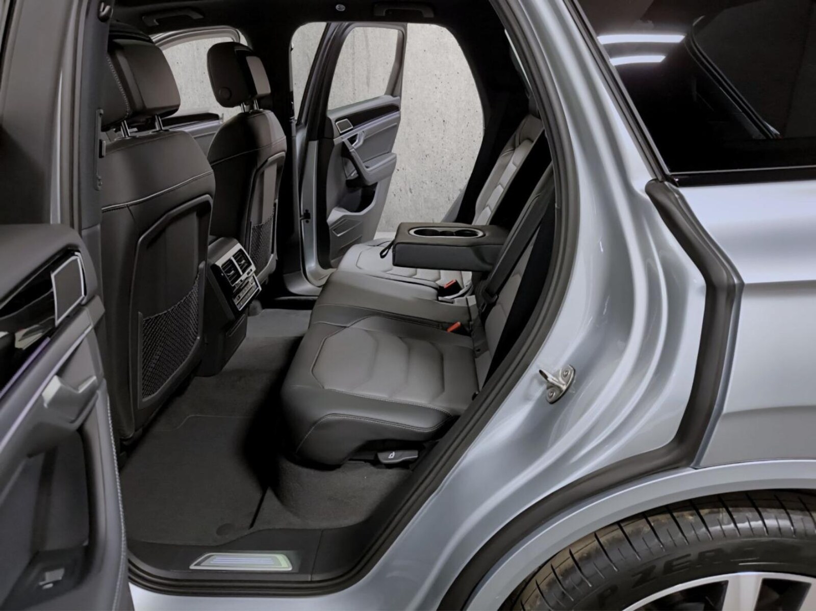Volkswagen Touareg – Bild 12