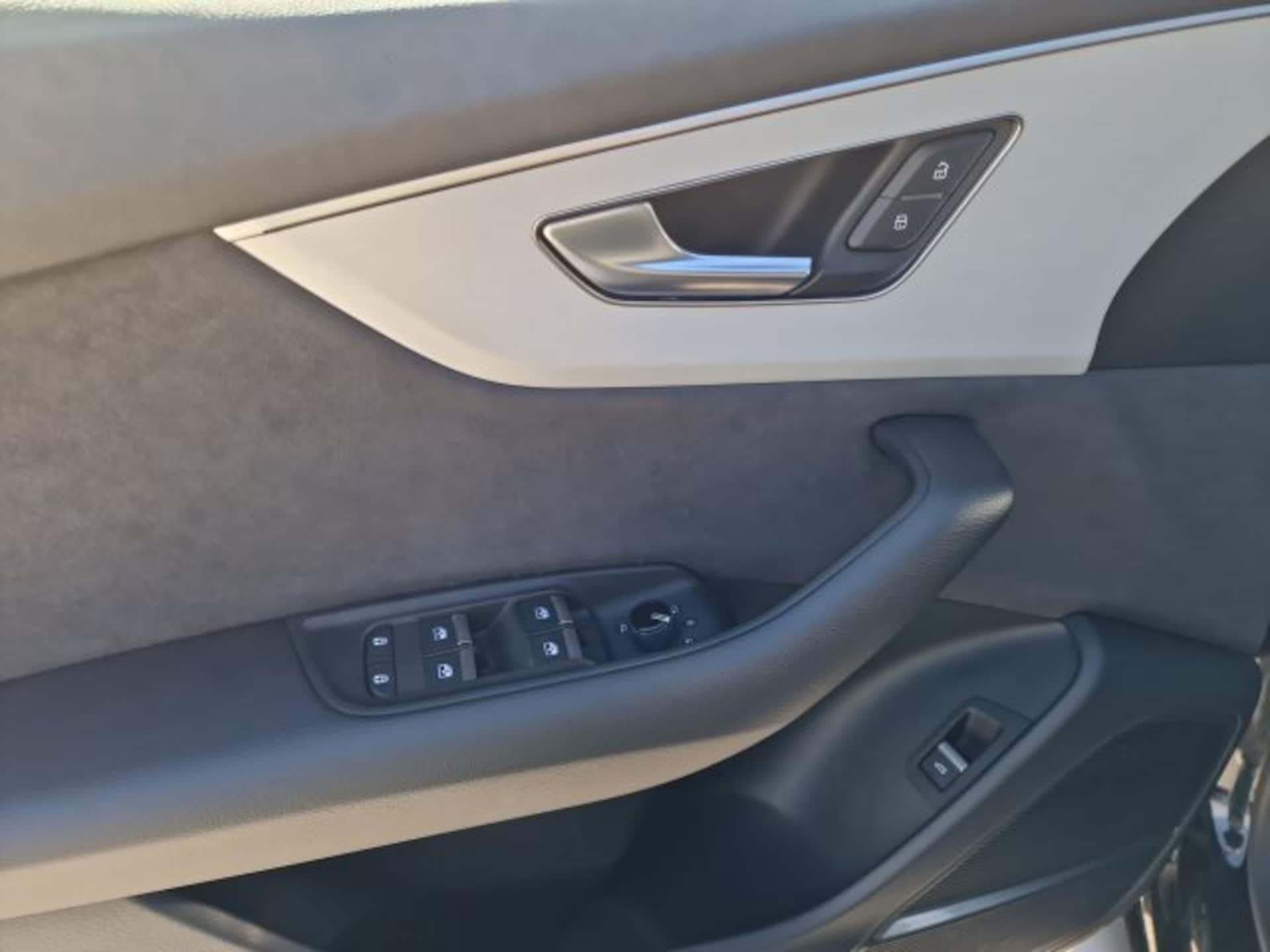 Audi Q8 SUV