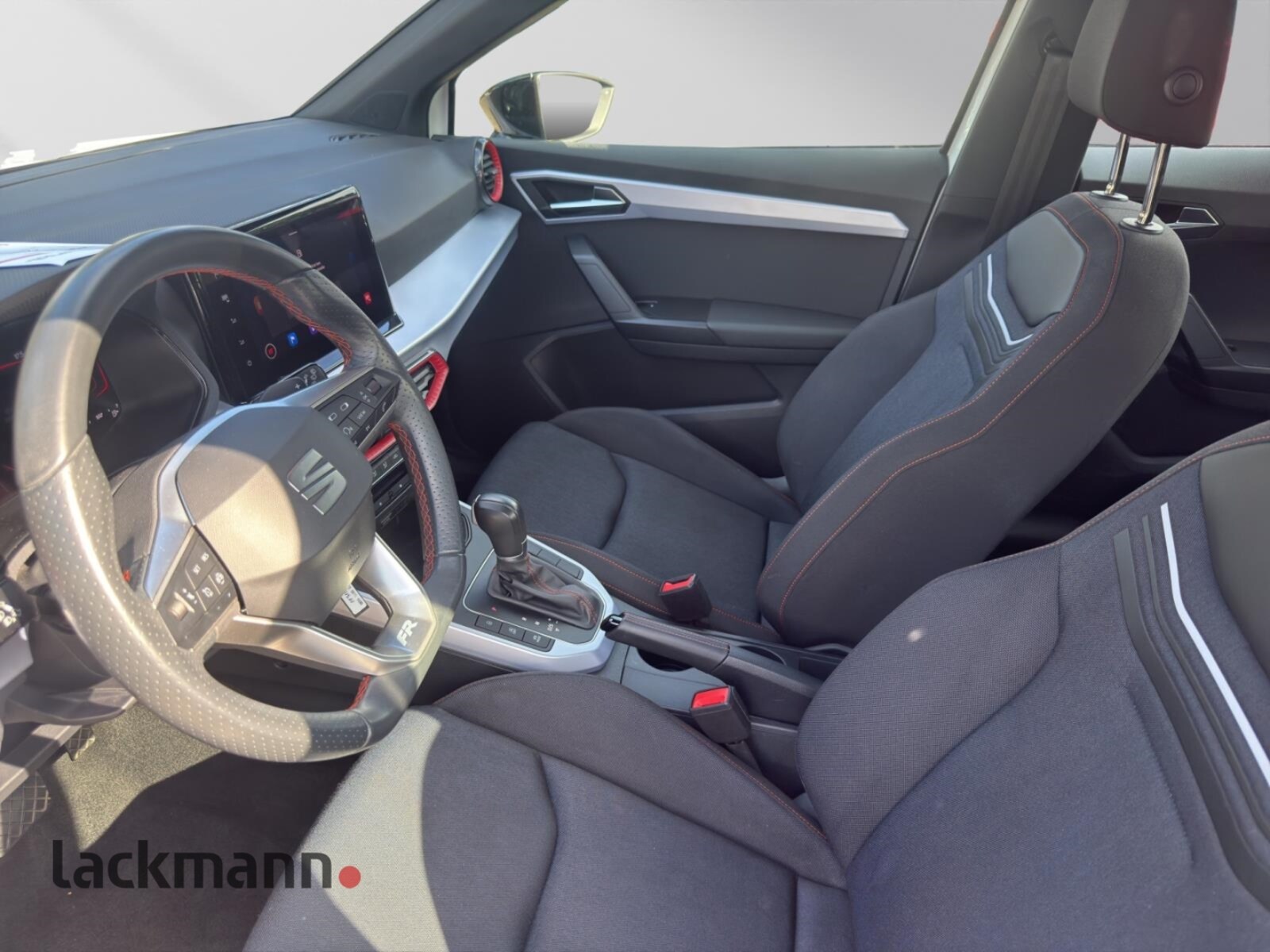 SEAT Arona – Bild 8