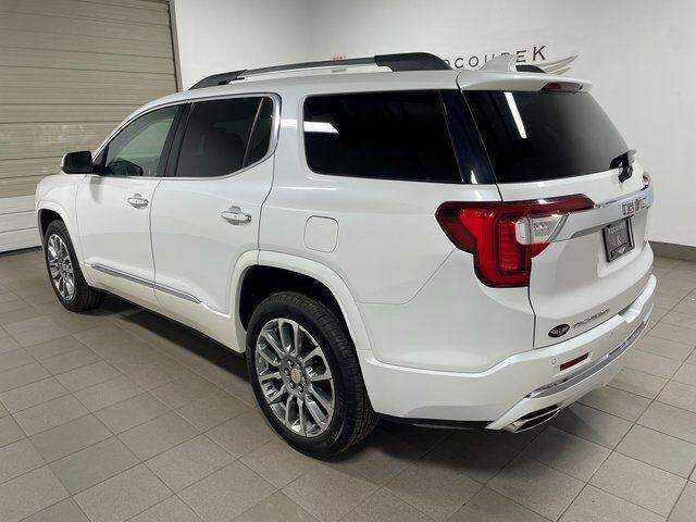 2022 GMC Acadia