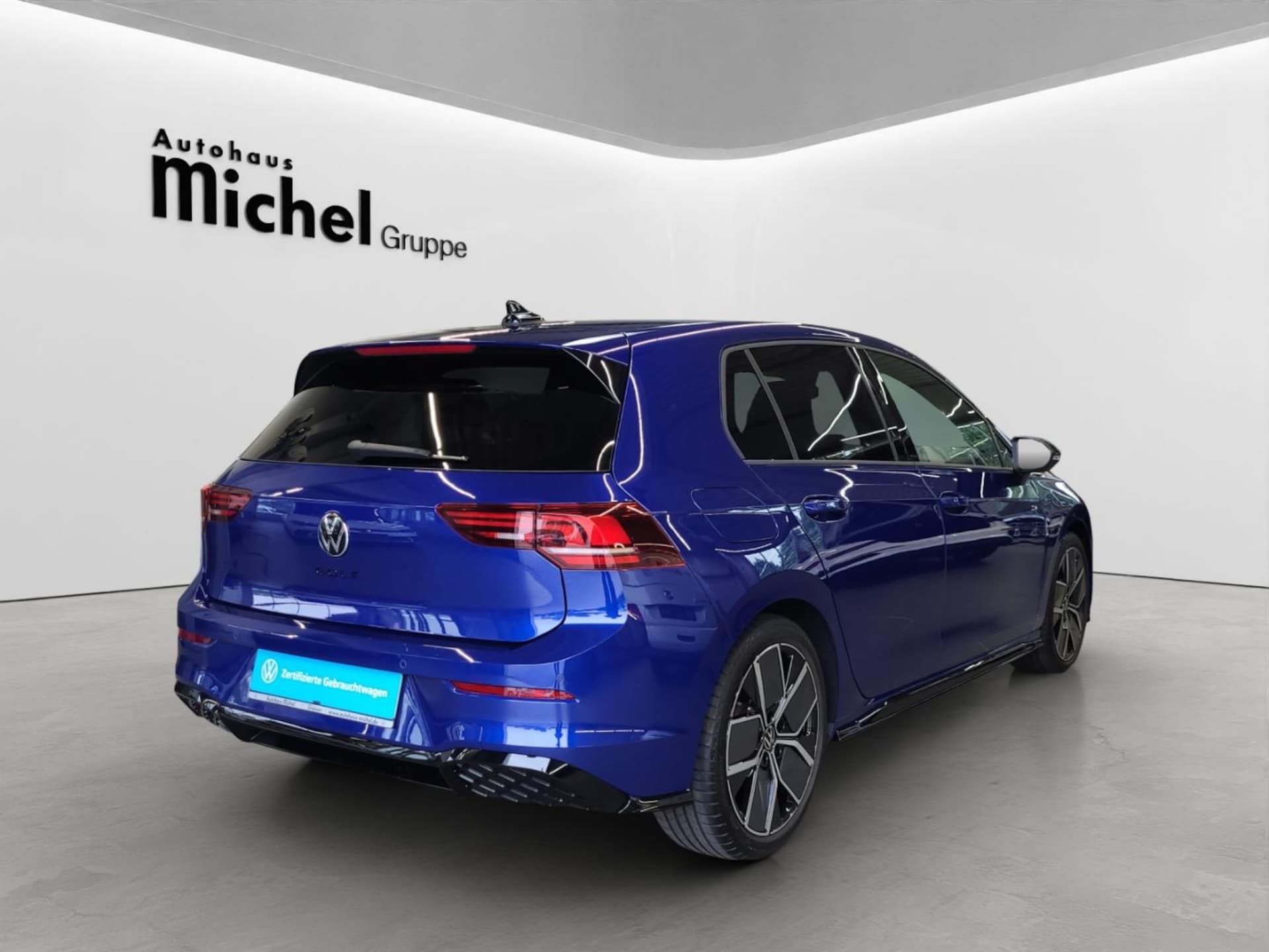 Volkswagen Golf R-Line