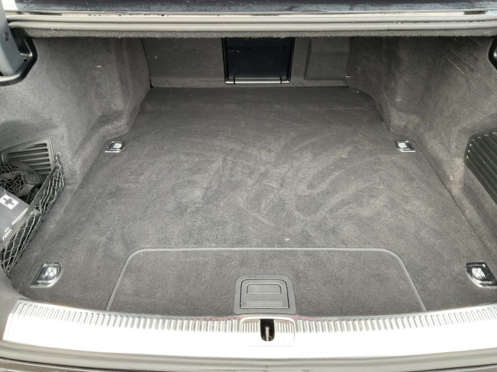 Audi A8 TFSI e