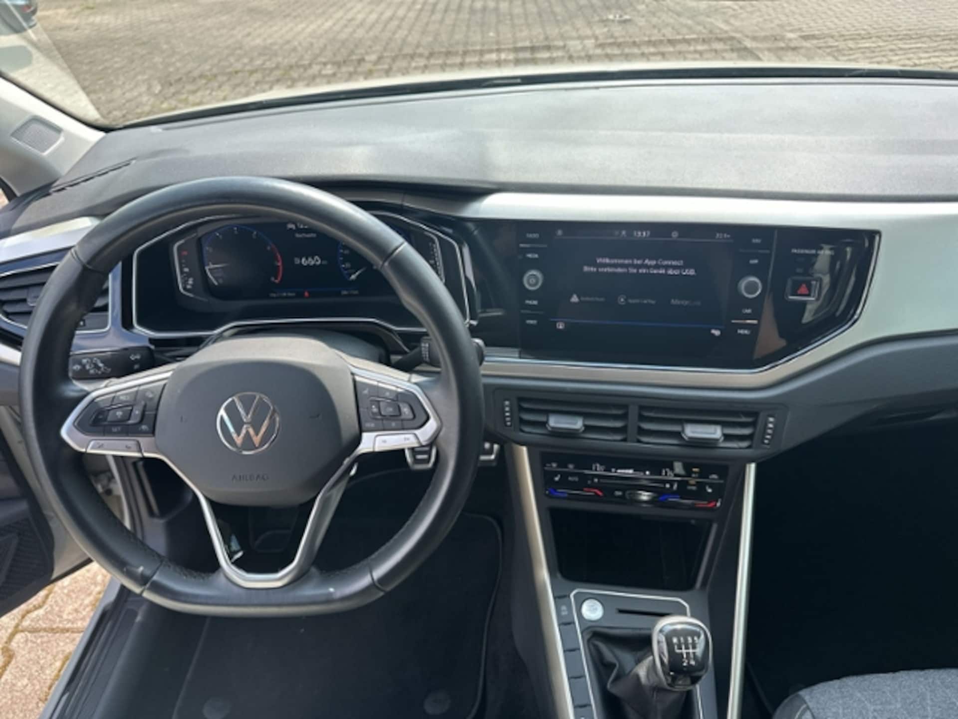Volkswagen Polo MOVE