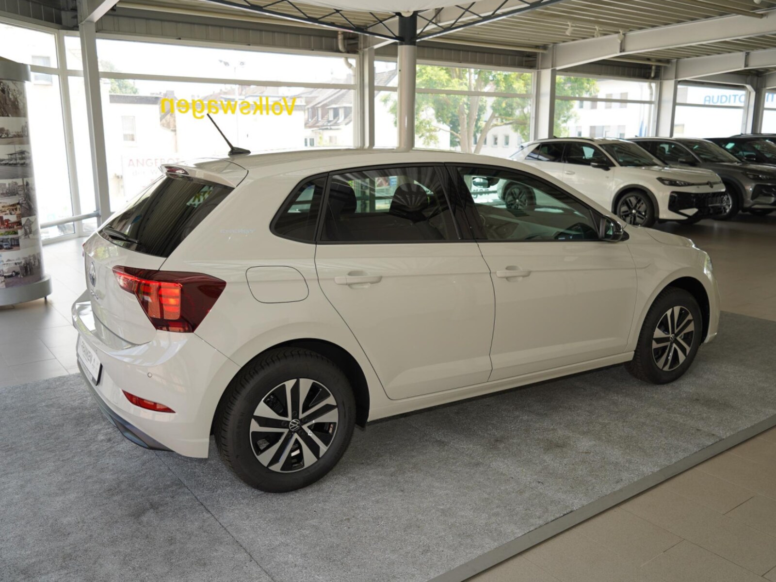 Volkswagen Polo – Bild 4