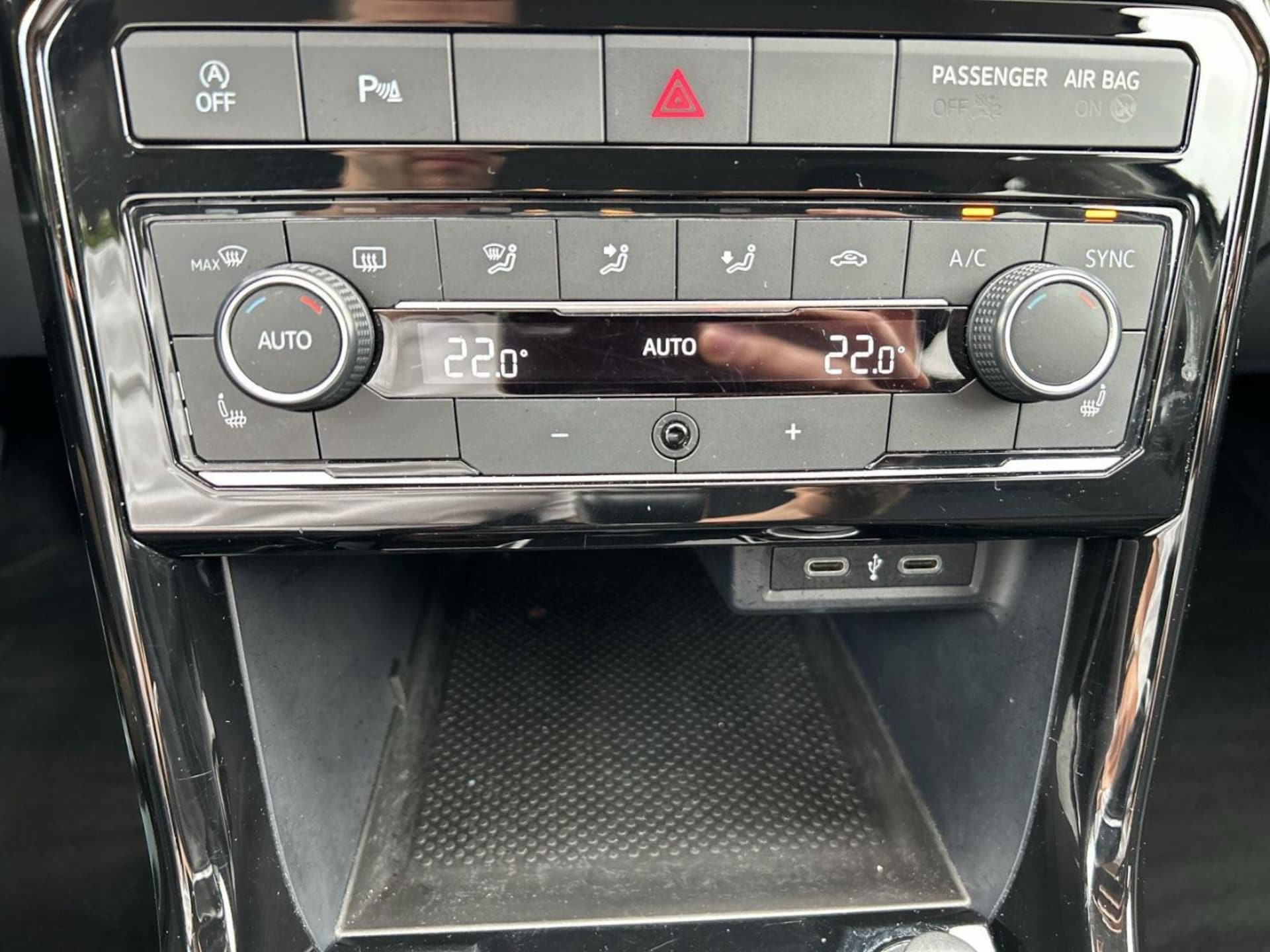 Volkswagen T-Cross United